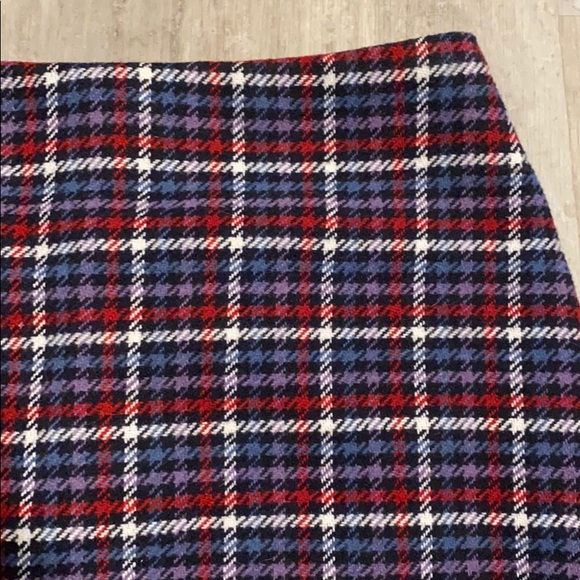 ❗️BOGO❗️Monki Plaid Skirt - Picture 4 of 6